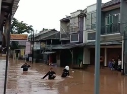 Kawasan Majalaya Bandung Diterjang Banjir!