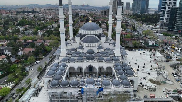Turki Punya Masjid Baru Lagi, Namanya Barbaros Hayrettin Pasa