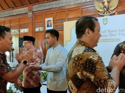 Ngefans Amien Rais tapi Kepencet Unfollow, Gibran Kini Ikuti Ibas di Twitter