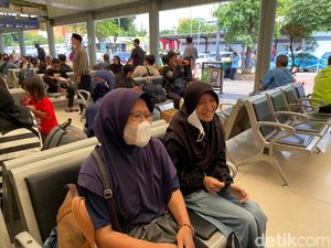 Cerita Warga Jakarta yang Baru Mudik Usai Cuti Lebaran Selesai Cerita Warga Jakarta yang Baru Mudik Usai Cuti Lebaran Selesai