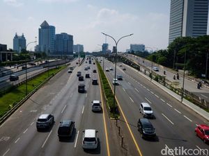 Wuss! Usai Cuti Lebaran, Jalanan di Jakarta Masih Lancar Wuss! Usai Cuti Lebaran, Jalanan di Jakarta Masih Lancar