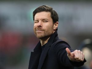 Schweinsteiger Yakin Xabi Ingin Balik ke Liverpool Schweinsteiger Yakin Xabi Ingin Balik ke Liverpool