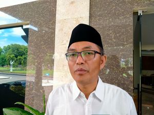 Marak Parkir Liar di KEK Mandalika, Pemprov Minta Bupati Turun Tangan Marak Parkir Liar di KEK Mandalika, Pemprov Minta Bupati Turun Tangan