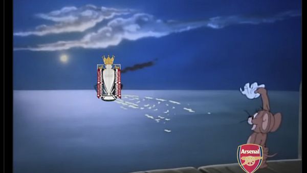 Meme Arsenal Diganyang City, Waktunya Say Goodbye sama Trofi?