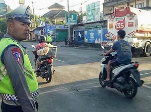 Lebaran Ketupat Akhir Pekan Ini, Wisatawan Diimbau Pakai Motor Lebaran Ketupat Akhir Pekan Ini, Wisatawan Diimbau Pakai Motor