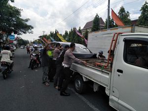 Kecelakaan Beruntun 4 Mobil di Simpang UNY Kulon Progo