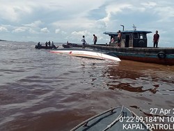 Identitas Korban Selamat Kapal Evelyn yang Kecelakaan di Riau