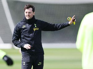 Ryan Mason Siap Tempur Hadapi MU, Pemain Spurs Gimana? Ryan Mason Siap Tempur Hadapi MU, Pemain Spurs Gimana?