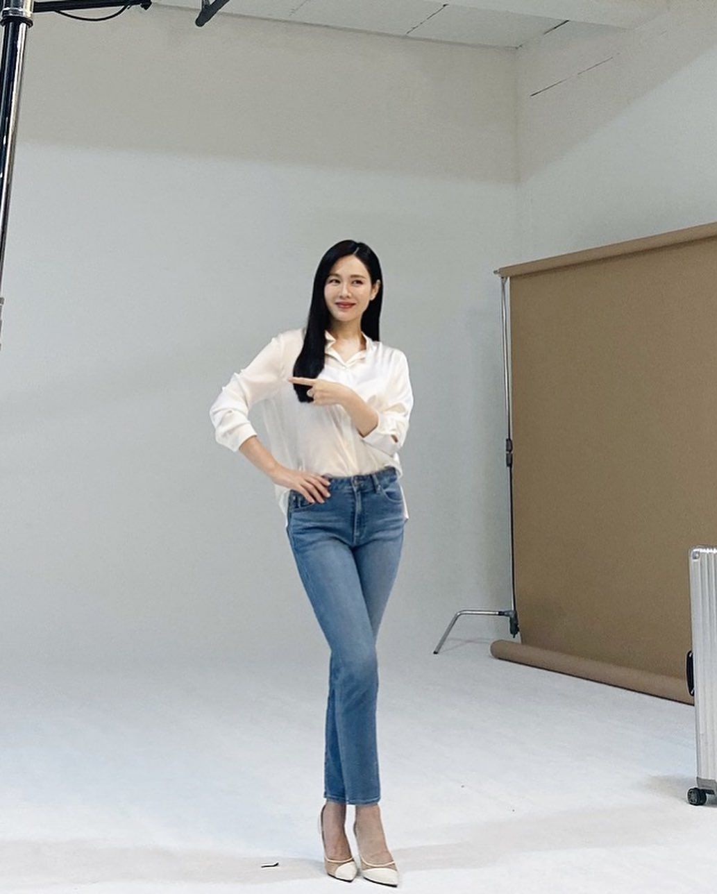 Penampilan terbaru Son Ye Jin usai melahirkan.