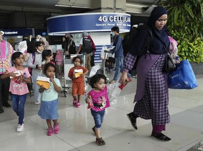 385 WNI yang Dievakuasi dari Sudan Tiba di Bandara Soetta