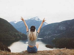 Free Artinya Bebas, Pahami Makna, Sinonim, dan Contoh Kalimatnya