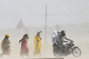 Bingkai Sepekan: Buntut Gelombang Panas di Asia yang Bikin Ngeri