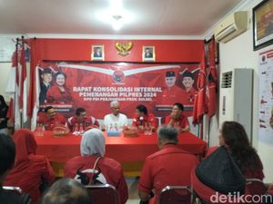 Ganjar Silaturahmi Bareng PDIP Sulsel, Ngobrol Persiapan Pemilu 2024