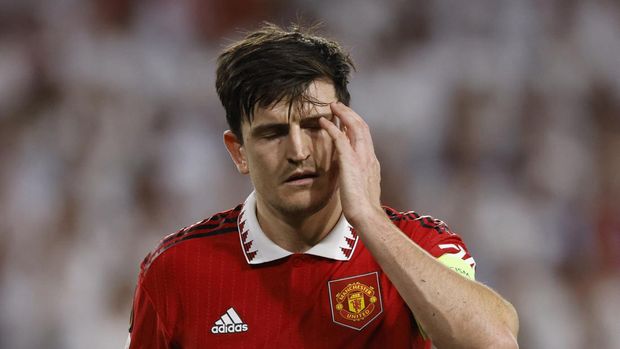 Sepak Bola - Liga Europa - Perempat Final - Leg Kedua - Sevilla v Manchester United - Ramon Sanchez Pizjuan, Seville, Spain - April 20, 2023 Reaksi Harry Maguire dari Manchester United REUTERS/Marcelo Del Pozo