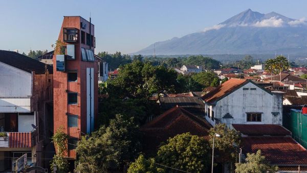 Potret Hotel Terlangsing di Dunia, Berdiri Gagah di Salatiga