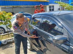 Empat Pelaku Pembobol Mobil Pemudik di Rest Area Ditangkap Polisi Empat Pelaku Pembobol Mobil Pemudik di Rest Area Ditangkap Polisi
