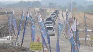 Potret Tol Fungsional Solo-Yogyakarta Ramai Dilalui Kendaraan saat Arus Balik