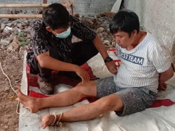 Pria dengan Tangan dan Kaki Terikat Ditemukan di Bandung Barat