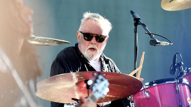 LOS ANGELES, CA - AUGUST 26:  Rock and Roll Hall of Fame member Roger Taylor, drummer and founding member of Queen, performs onstage during the Cal Jam 18 Pop Up concert at Hollywood Palladium on August 26, 2018 in Los Angeles, California.  (Photo by Scott Dudelson/Getty Images)