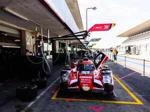 WEC 2023: WRT 31 Tercepat di Free Practice
