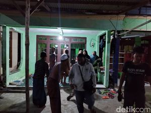 Bayi di Gresik Meninggal Setelah Kaget Dengar Kerasnya Ledakan Petasan Bayi di Gresik Meninggal Setelah Kaget Dengar Kerasnya Ledakan Petasan