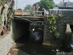 Duh! 15 Sungai di Sukabumi Tercemar Bakteri Coliform