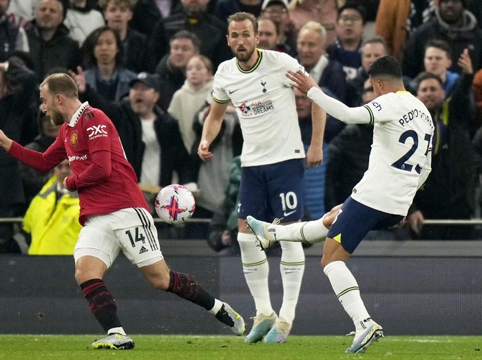 Tak ada pemenang dalam pertandingan Tottenham Hotspur vs Manchester United. Laga berakhir dengan skor 2-2.
