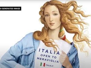 Dewi Kuno Italia Jadi Kekinian, Bisa Selfie juga Pakai Hot Pants Dewi Kuno Italia Jadi Kekinian, Bisa Selfie juga Pakai Hot Pants