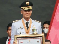 Top! Ganjar Bawa Jateng Jadi Provinsi Berkinerja Terbaik Se-Indonesia