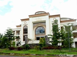 Nasib 20 Mahasiwa UIN Makassar Kena Skors gegara Protes ke Rektor