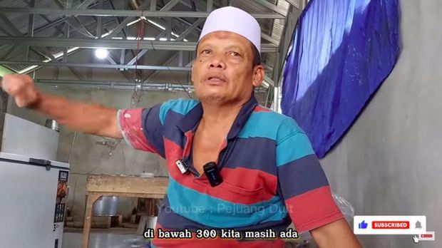 Gokil! Omzet 5 Penjual Makanan Kaki Lima Ini Belasan Juta Rupiah per Hari