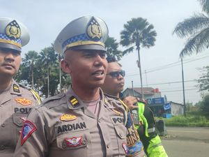 Lalin Puncak Bogor Macet di Sejumlah Titik Siang Ini