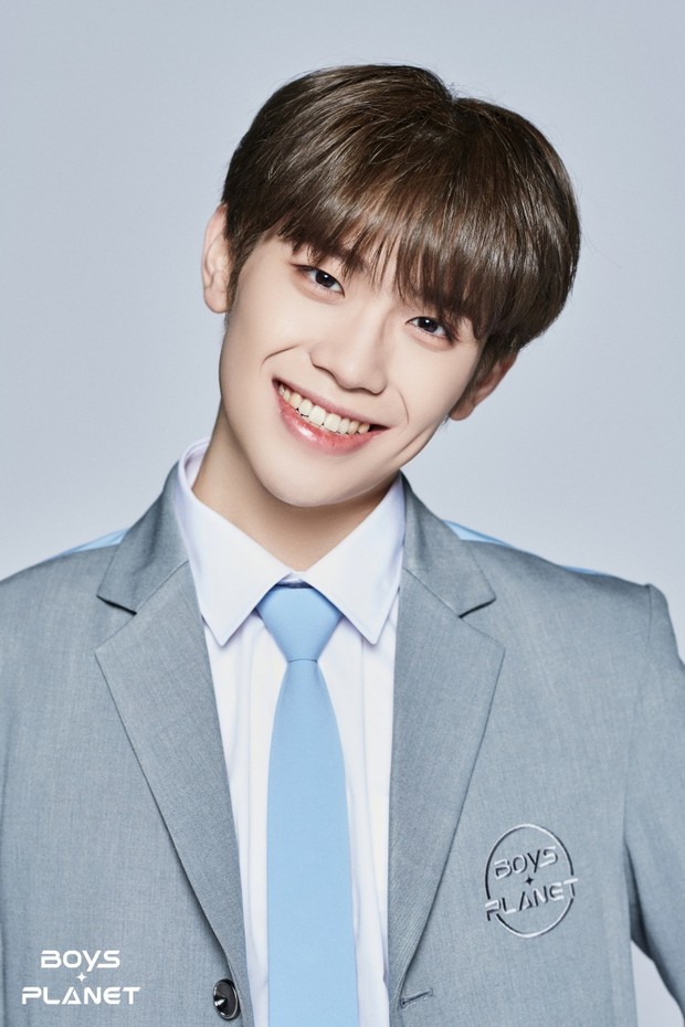 Kim Tae Rae anggota ZEROBASEONE/Foto: service.mnetplus.world Kim Tae Rae anggota ZEROBASEONE/Foto: service.mnetplus.world