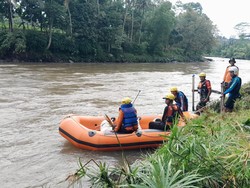 7 Contoh Interaksi Manusia dengan Alam di Sekitar Aliran Sungai