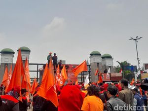 Kenapa 1 Mei Diperingati Sebagai Hari Buruh? Ini Sejarahnya Kenapa 1 Mei Diperingati Sebagai Hari Buruh? Ini Sejarahnya