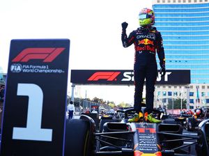 Sergio Perez Menangi Sprint Race F1 GP Azerbaijan