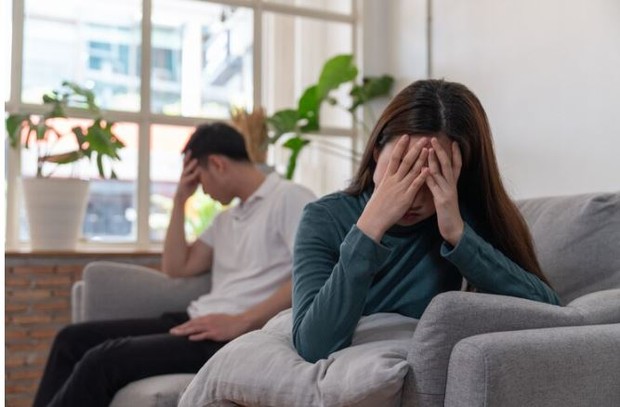 Trauma dengan hubungan di masa lalu. Foto freepik.com: klingsup Trauma dengan hubungan di masa lalu. Foto freepik.com: klingsup