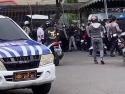 Kronologi Penyerbuan Massa ke RS Premier Surabaya yang Viral Tolak Pasien