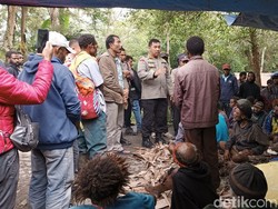 Terprovokasi Isu Penculikan, Massa di Jayapura Serang Markas Koramil