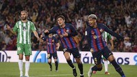 Sampai jornada ke-32, Barcelona masih memimpin klasemen Liga Spanyol dengan 79 poin (Getty Images)