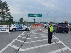 Simpang 4 Karanglo Padat, Lalin Tol Singosari Kembali Dialihkan