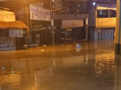 Kampung Aur Medan Banjir, Ketinggian Air Capai 1,2 Meter