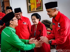 Ketum PPP Titip ke Ganjar Lanjutkan Pembangunan Jokowi: Tak Boleh Mundur