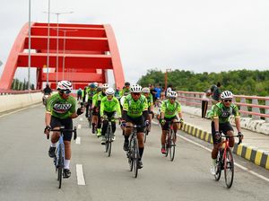 Gowes Sambil Menikmati Suasana Pantai dan Indahnya Jayapura Gowes Sambil Menikmati Suasana Pantai dan Indahnya Jayapura