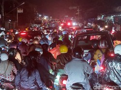 One Way Puncak Arah Jakarta Masih Berlaku Malam Ini, Lalin Macet