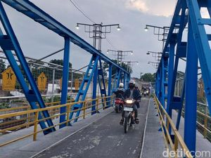 Jembatan Pelor di Kota Malang yang Retak Jalur Alternatif Favorit Pemotor Jembatan Pelor di Kota Malang yang Retak Jalur Alternatif Favorit Pemotor