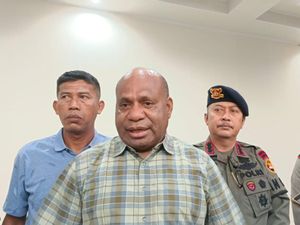 Kapolda Papua Endus KKB Egianus Kogoya Dibantu Pejabat Daerah Kapolda Papua Endus KKB Egianus Kogoya Dibantu Pejabat Daerah