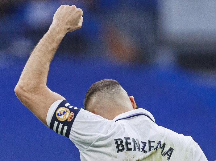 Real Madrids Karim Benzema celebrates after scoring the opening goal during a Spanish La Liga soccer match between Real Madrid and Almeria at the Santiago Bernabeu stadium in Madrid, Spain, Saturday, April 29, 2023. (AP Photo/Pablo Garcia)