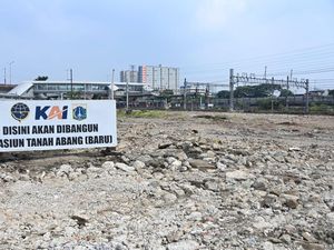 Pengembangan Stasiun Tanah Abang Dimulai, Kapasitas Capai 300 Ribu Penumpang Pengembangan Stasiun Tanah Abang Dimulai, Kapasitas Capai 300 Ribu Penumpang