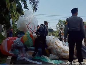 Ratusan Balon Udara Liar-Petasan Jumbo 12 kg di Pekalongan Disita Polisi Ratusan Balon Udara Liar-Petasan Jumbo 12 kg di Pekalongan Disita Polisi